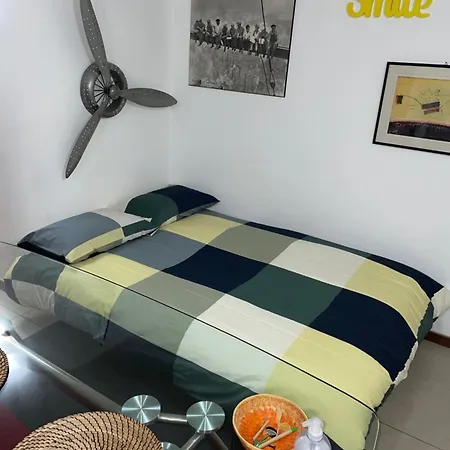 Azzurra Flat Center Bari