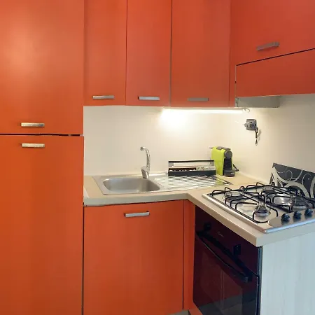 Azzurra Flat Center Apartman *