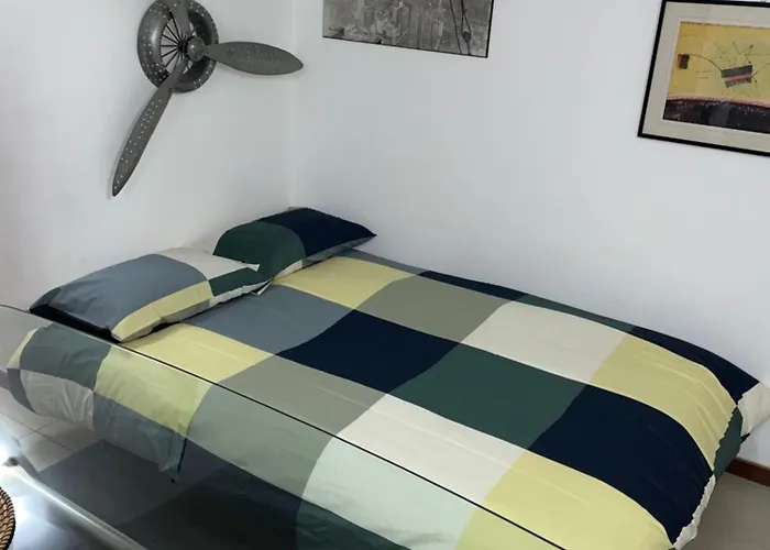 Azzurra Flat Center Bari