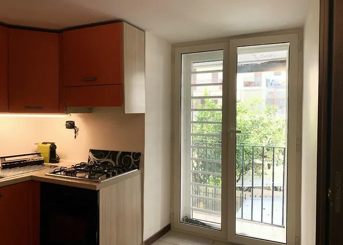 Azzurra Flat Center *