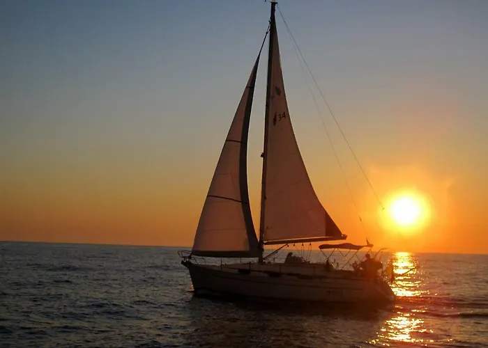 Azzurra Flat Center Bari