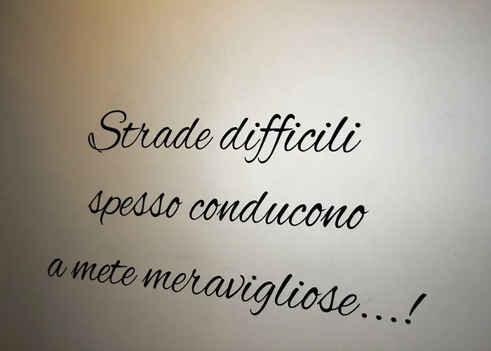 Azzurra Flat Center *